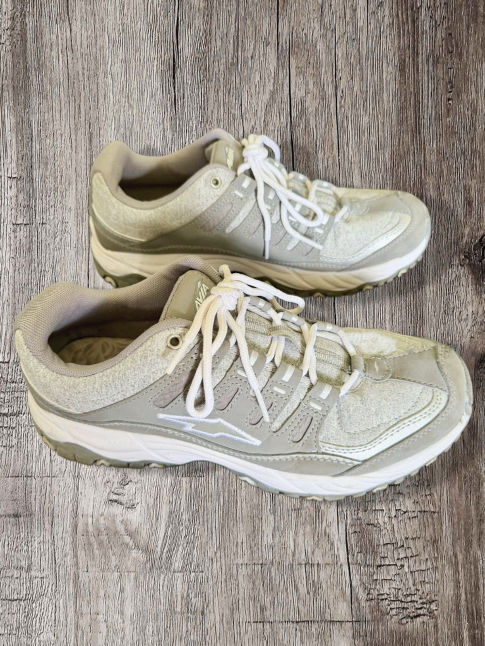 Avia Women's Light Gray and White Lace-Up Athletic Sneakers
